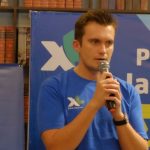 pengguna layanan data