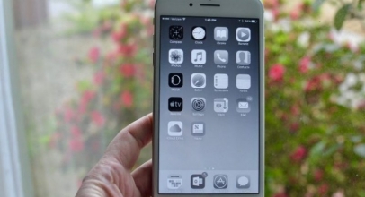 Cara Mengatasi Layar iPhone Yang Berubah Jadi Hitam Putih