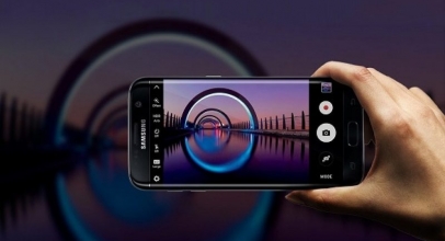 Samsung Siapkan Smartphone 4 Kamera, Bakal Dirilis Bulan Depan