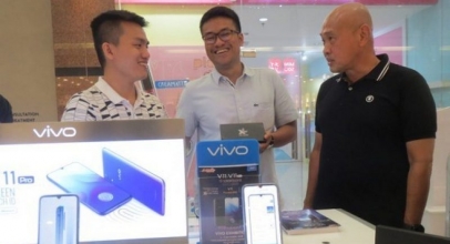 XL Axiata Gandeng Apollo Gadget Store Sediakan Bundling Vivo V11
