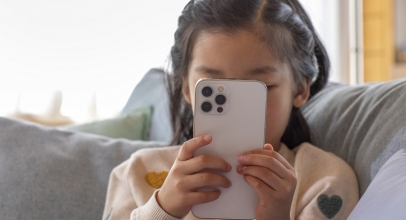 Lebih dari Separuh Balita di Korea Selatan Pakai Smartphone Sebelum Usia 2 Tahun