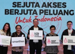 Smartfren dan Gerakan 100% Internet untuk Indonesia