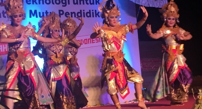 XL dan Kemdikbud Kukuhkan Komitmen Program “1000 Sekolah Broadband