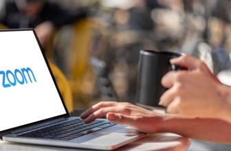 XL Corner: Tips Cepat Operasikan Zoom di Laptop