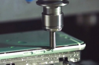 Begini Proses Pembuatan Smartphone di Foxconn