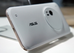 Asus ZenFone Zoom Mulai Dipasarkan di India
