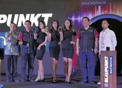 Beli J2, Blaupunkt Beri Bonus Headphone Premium