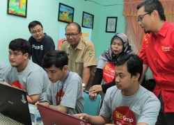 Indosat Ooredoo Gelar Pendampingan Disabilitas di IDCamp Bootcamp