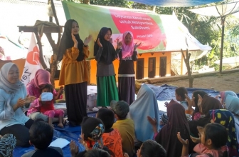 Indosat Ooredoo Terjunkan Mobil Klinik di Sukabumi