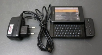 Ini Dia Smartphone OS Android Pertama di Dunia