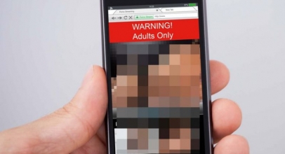 Ngeri! Konten Pornografi Anak Marak di WhatsApp