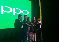 Tangguhkah Oppo F1 Si Selfie Expert?