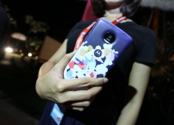 Moto Z2 Play, Seru dan Transformatif dengan Moto Mods