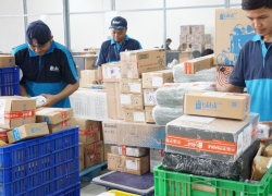 BlibliHisteria 12.12 Puncak Belanja Online Tutup Tahun
