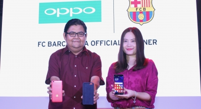 Oppo F3 FCB Resmi Meluncur Dibalut Emas 18 Karat
