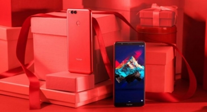 Rayakan Valentine, Honor 7X Varian Warna Merah Tiba di Amerika