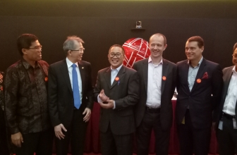 Indosat Terbitkan Obligasi dan Sukuk Ijarah Berkelanjutan dengan Emisi 3 Triliun