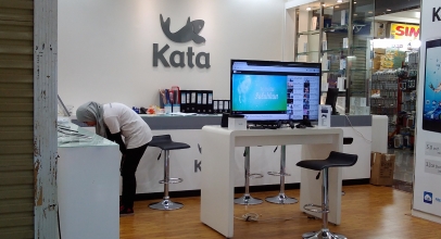 Sony Makin Redup di Roxy