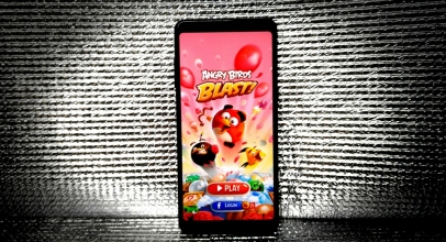 Review: Samsung Galaxy A8+ (2018), Berbekal Dua Kamera Selfie