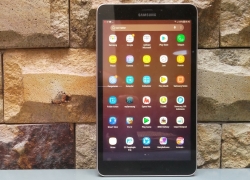 Review: Samsung Galaxy Tab 8.0 (2017), Tablet Rasa Smartphone, Baterai Tahan Lama