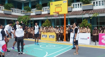 IOH Bawa Pebasket IBL ke Sekolah-sekolah