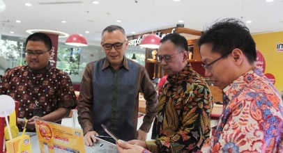 Indosat Ooredoo Kerjasama Bank Permata