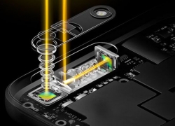 Kamera Oppo Bisa Zoom 5 Kali Tanpa Buram