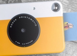 Kodak Printomatic, Cetak Foto Stiker Secara Instan