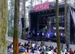 Telkomsel Ramaikan LaLaLa Festival di Bandung