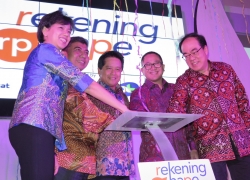 Rekening Hape Targetkan Masyarakat Urban