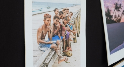 Mari Cetak Foto pun Poster dengan PaperOne Kualitas Premium