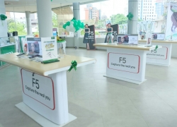 OPPO Resmikan Store Terbesar ke-2 di Malang