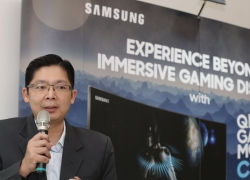 Main Game Lebih Spektakuler dengan Samsung QLED Gaming Monitor CHG90