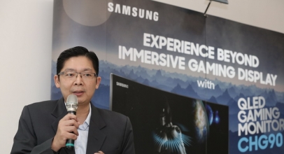 Main Game Lebih Spektakuler dengan Samsung QLED Gaming Monitor CHG90