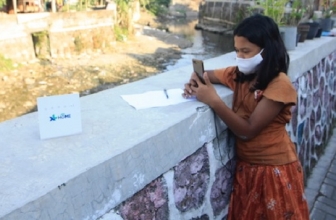 XL Axiata Bantu Sekolah Sungai di Yogya