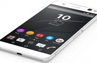 Sony Xperia M Ultra, Buat Penggila Selfie