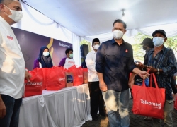 Telkomsel Berbagi Kebahagiaan