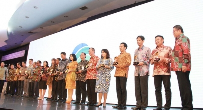 Telkomsel Raih Penghargaan Wajib Bayar Terbaik