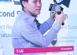 Tutup Tahun, LG Rilis Ponsel Bermultimedia Juara