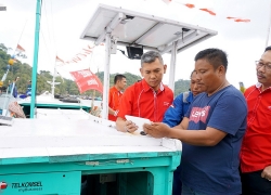 Telkomsel Dukung Nelayan dengan Vessel Monitoring Solution