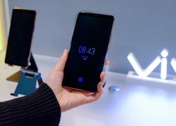 CES 2018: Vivo Wujudkan Teknologi In-Display Fingerprint Scanning Pertama di Dunia