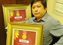 Polytron Raih Dua Penghargaan Produk Refrigrator dan TV