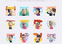 Stiker Ayu Dewi dkk Ramaikan Tahun Baru 2015