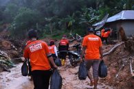 RedDoorz dan Baznas Bagikan Sembako