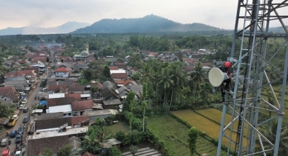 Layanan XL Axiata di Semeru Tetap Ada