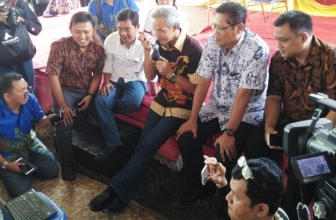 XL Dukung Aplikasi Petani Lewat Satelit