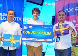 HUT 22 XL Axiata Berbagi Kado ke Pelanggan