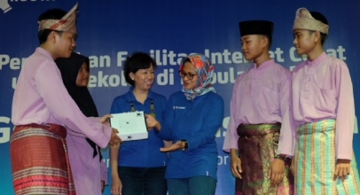 Gerakan Donasi Kuota XL Axiata Hadirkan Internet Cepat di Ratusan Sekolah
