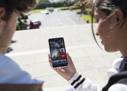 XPERIA E4, “ANDROID ONE”-NYA SONY MOBILE