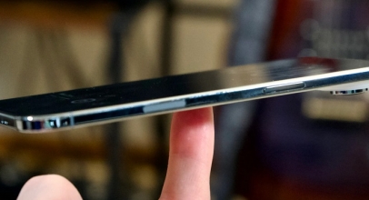 Kegagalan Penjualan iPhone Air dan Ragunya Tren Ponsel Ultra-Tipis